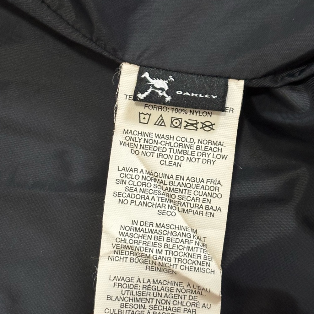 Oakley Black and Gray Plaid Bomber Jacket - Size Large - Picture 3 of 7